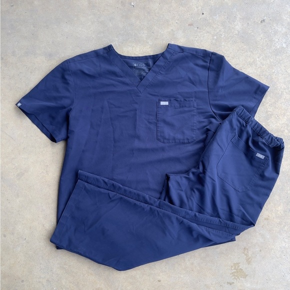 Figs Other - FIGS Scrubs Women Set Navy XXL Catarina Top XL Kade Cargo Pants